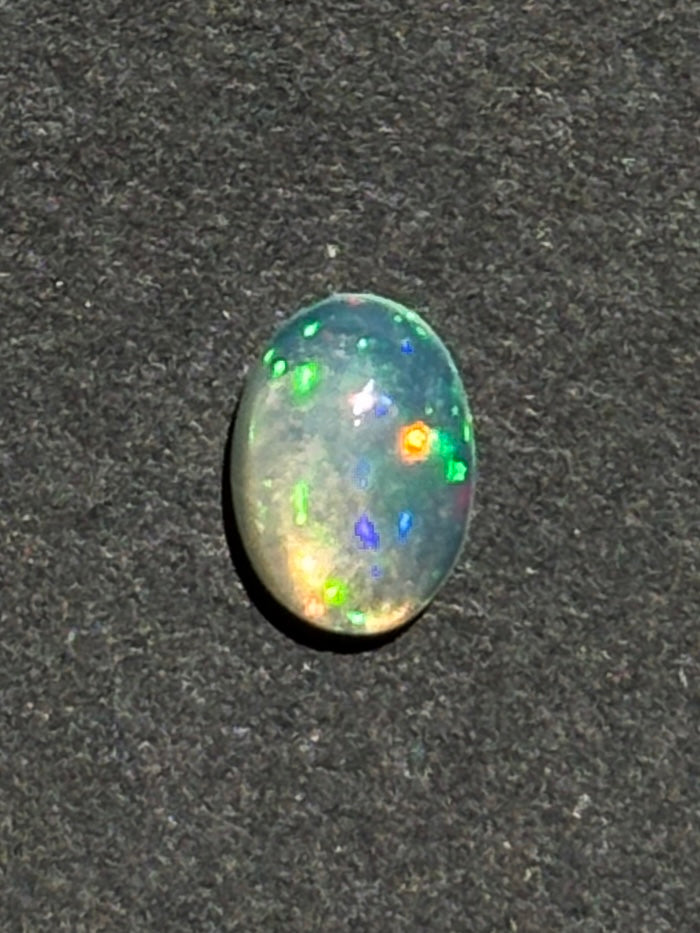 ÓPALO ETÍOPE CABUJÓN OVAL