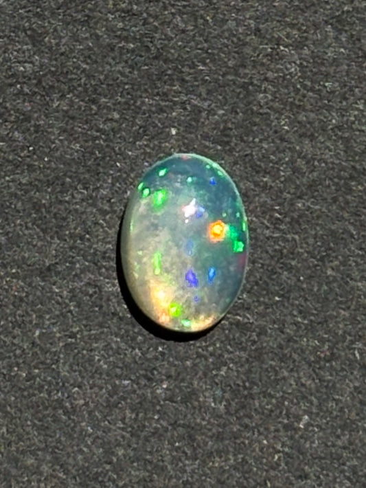 ÓPALO ETÍOPE CABUJÓN OVAL