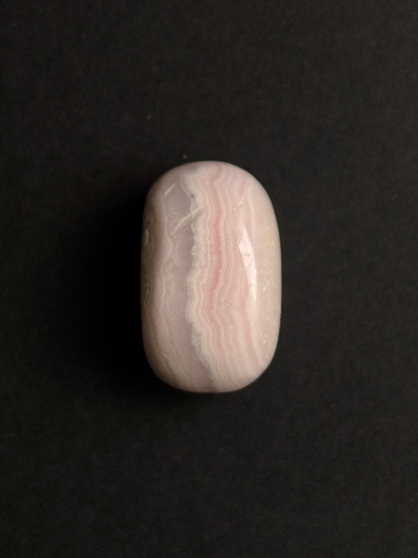MANGANOCALCITA PULIDA