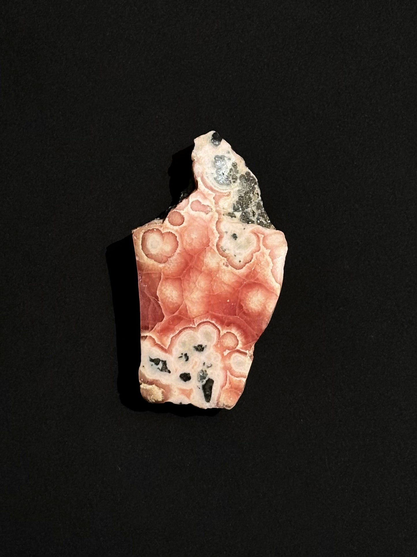 RODOCROSITA BRUTO Y PULIDA