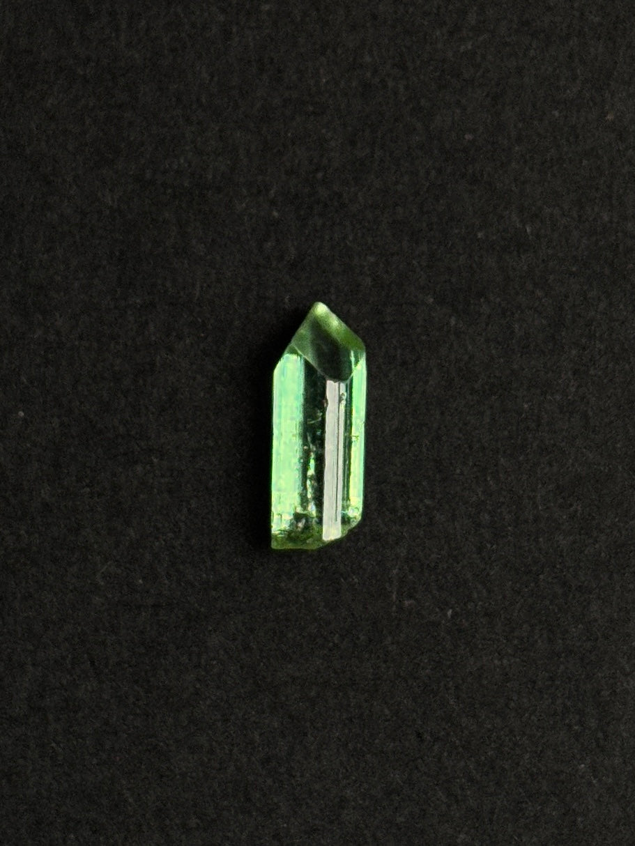 TURMALINA VERDE CRISTAL