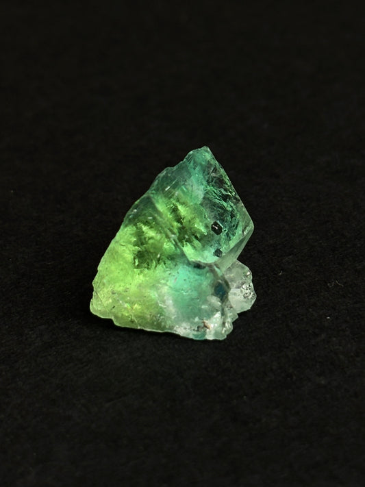 FLUORITA VERDE BRUTO