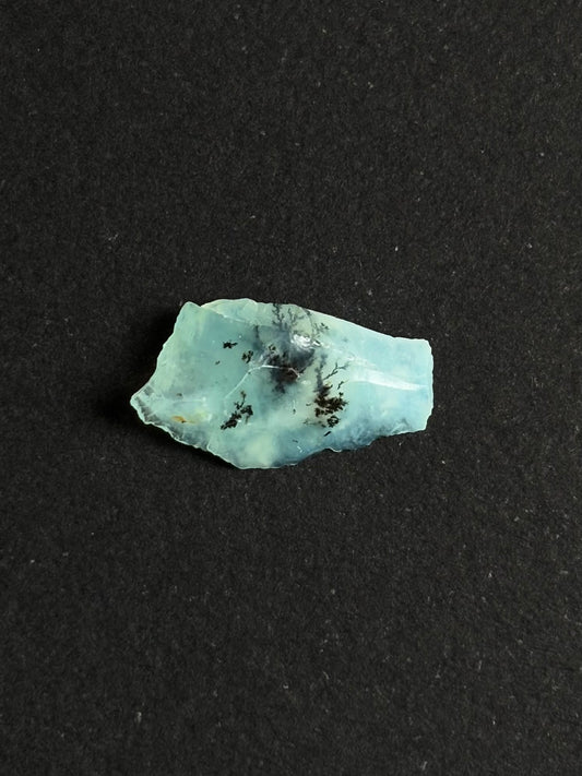 ÓPALO ANDINO DENDRÍTICO BRUTO