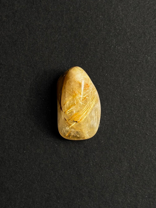 CUARZO RUTILADO PULIDO