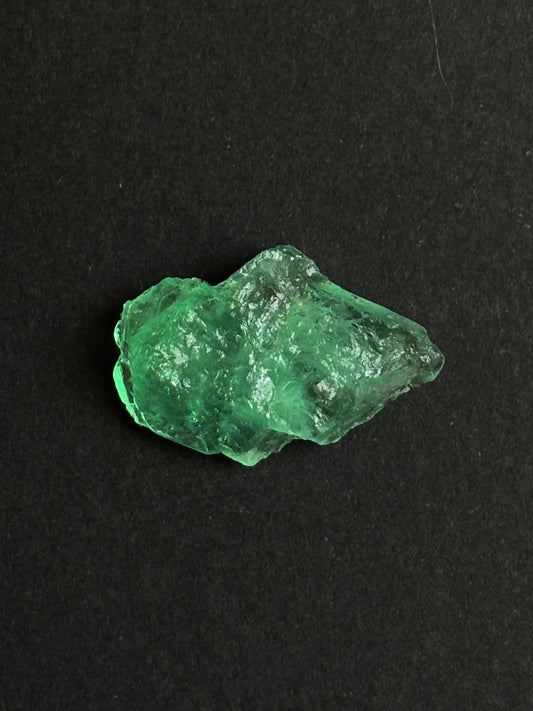 FLUORITA VERDE BRUTO