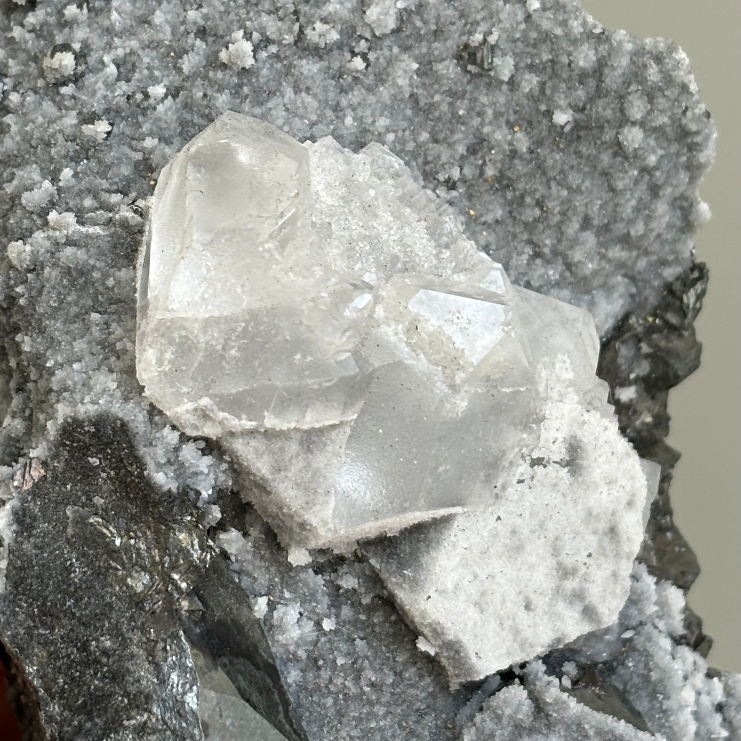 gray fluorite and tetrahedrite crystals