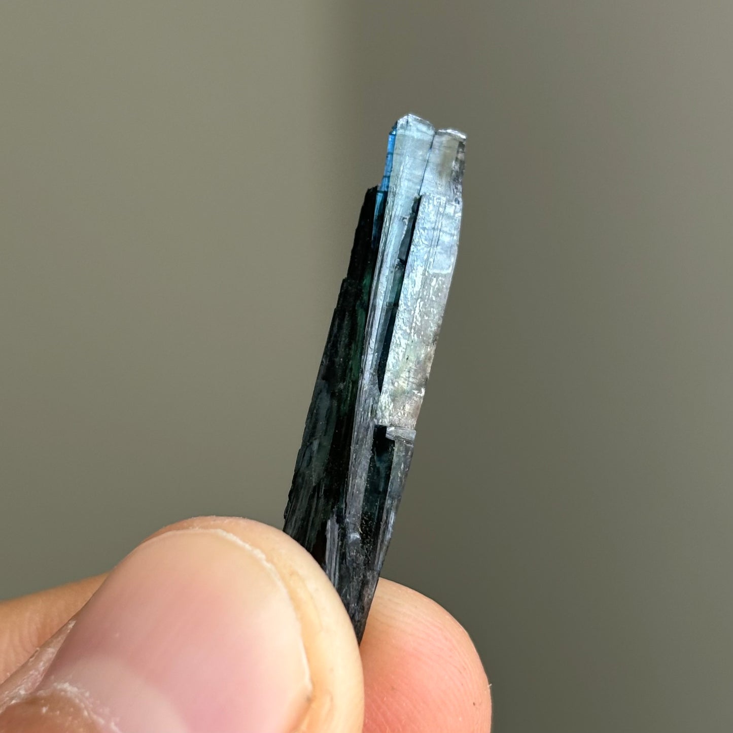 raw vivianite