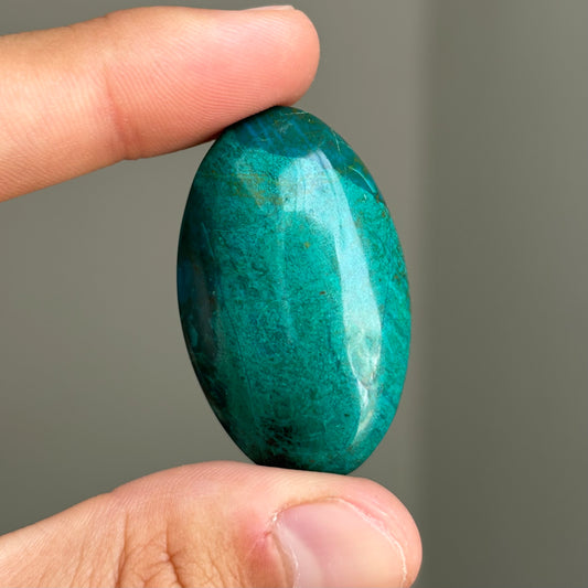 chrysocolla ellipse with malachite