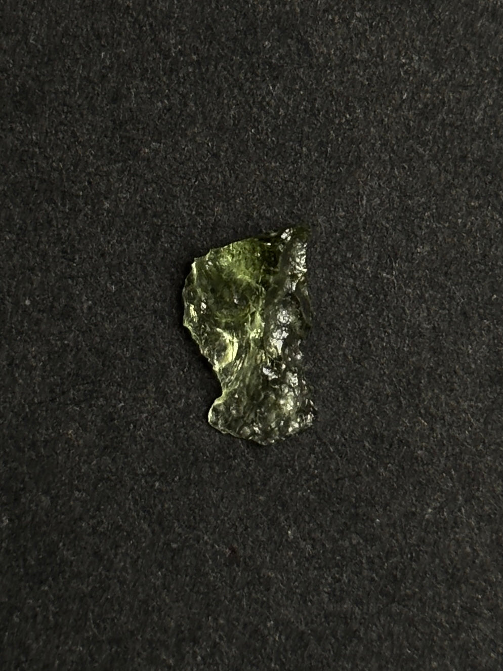MOLDAVITA BRUTO
