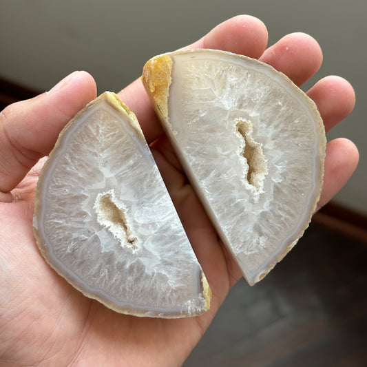 full agate geode