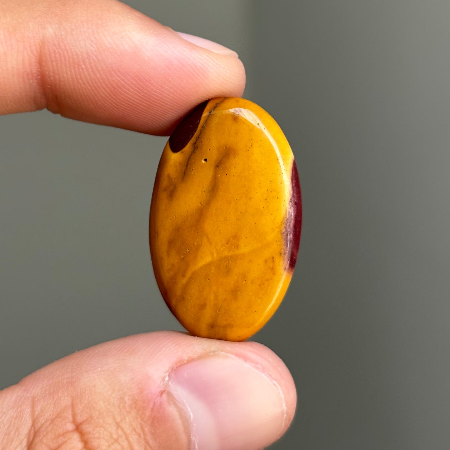 mookaite cabochon