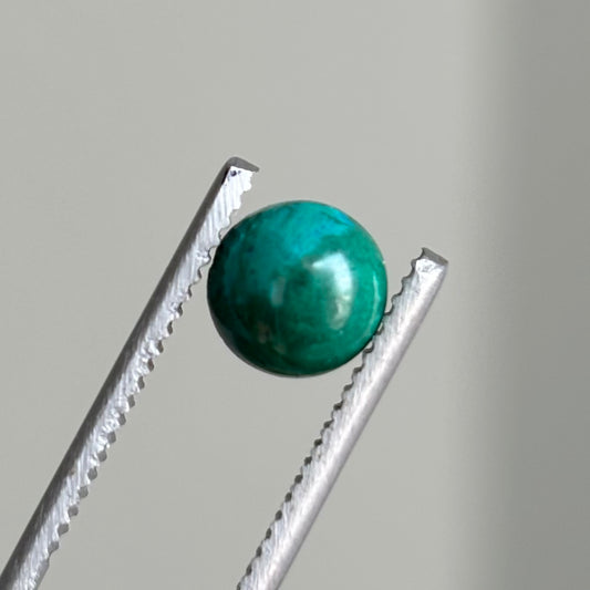 chrysocolla cabochon with malachite