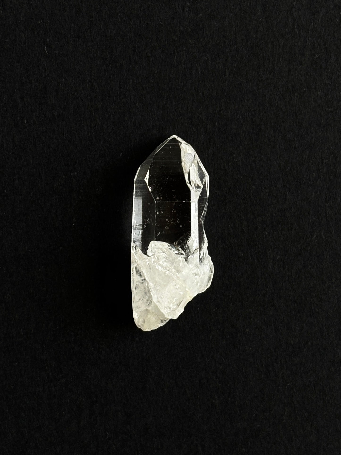 CUARZO CRISTAL PUNTA (S)