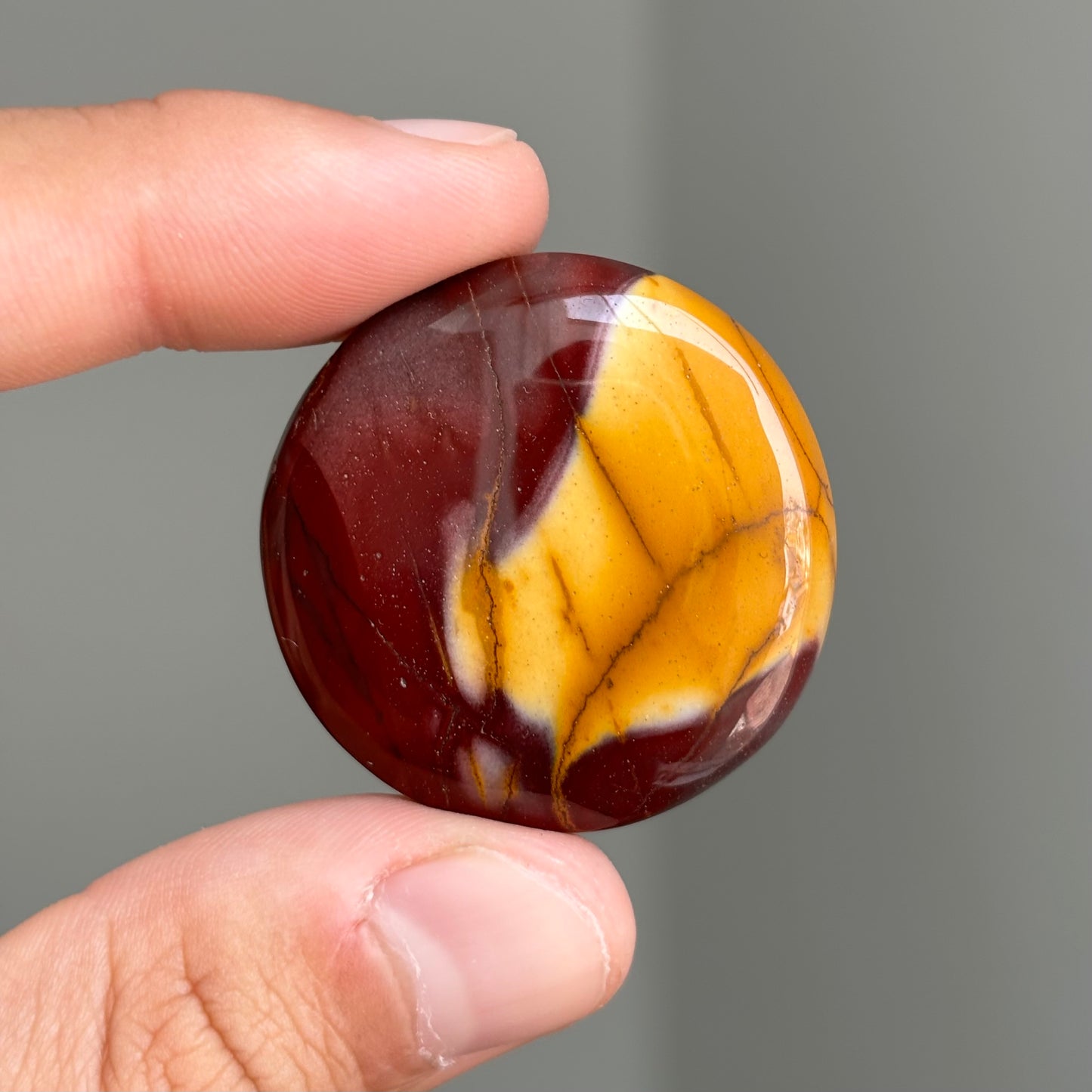 mookaite cabochon