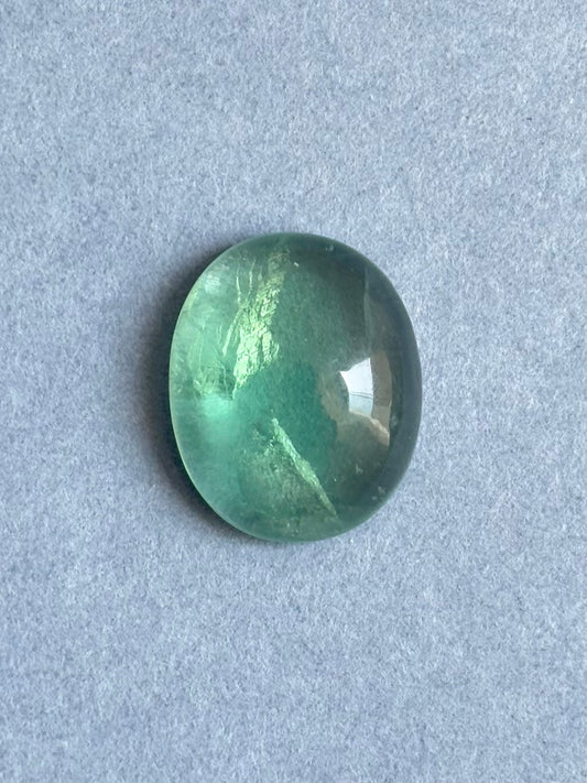 FLUORITA VERDE CABUJÓN OVAL