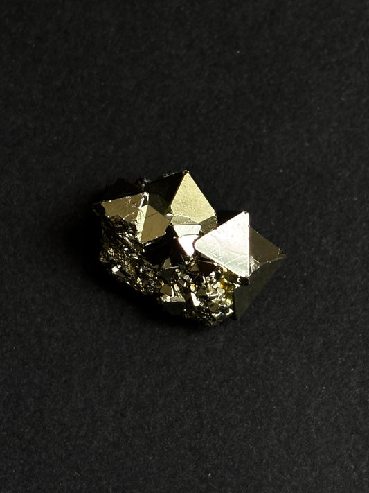 PIRITA OCTAÉDRICA