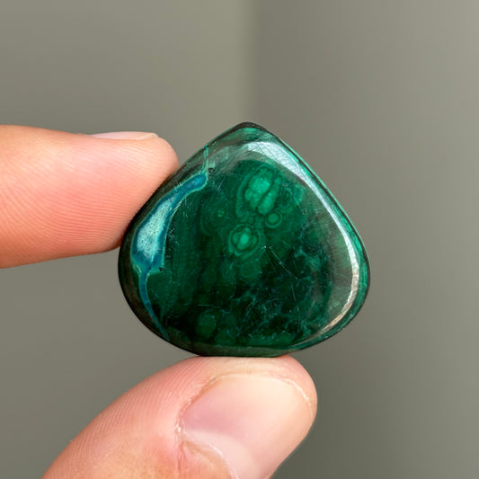 chrysocolla cabochon with malachite