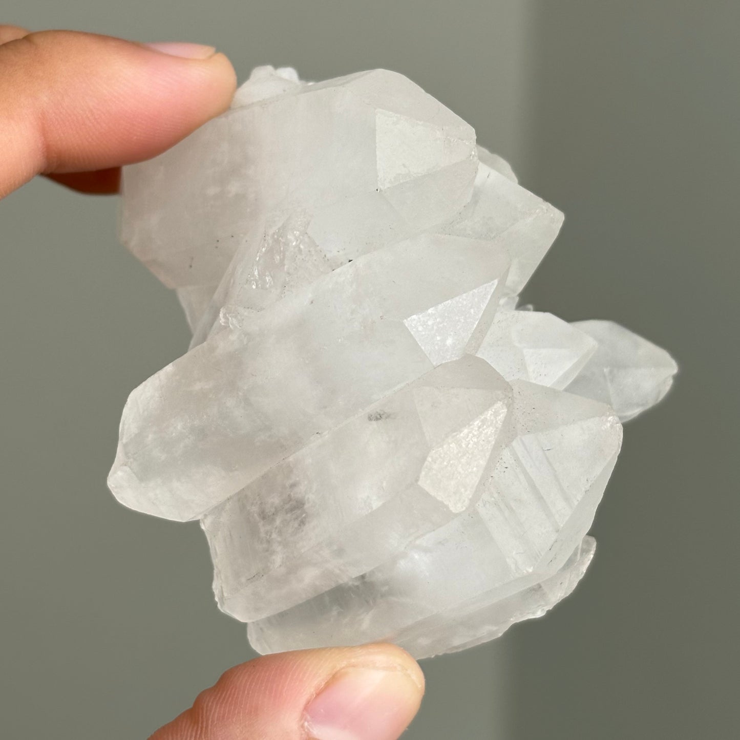 doubly terminated crystal quartz conglomerate – volcanizado