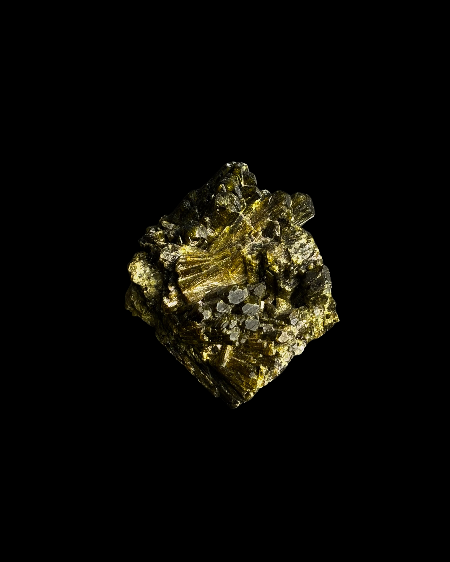 EPIDOTA CLUSTER (L)