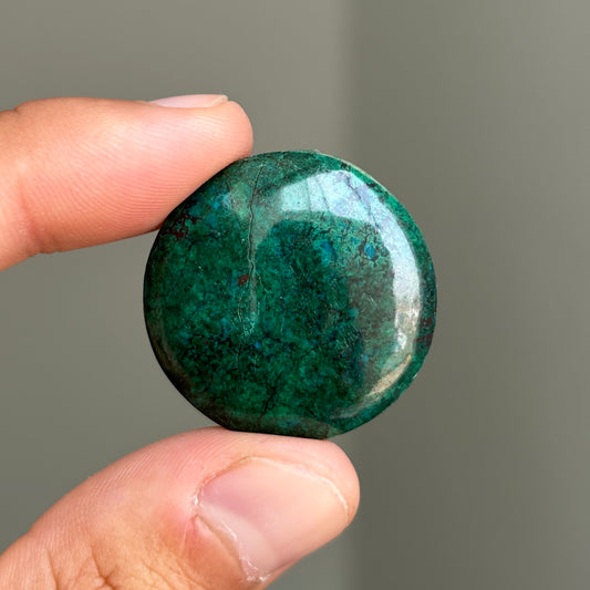 chrysocolla cabochon with malachite